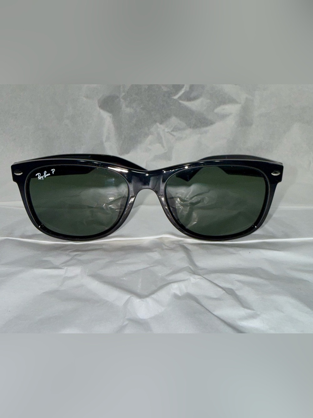 Ray-Ban new wayfarer Black Frame Sunglasses with Green Lenses